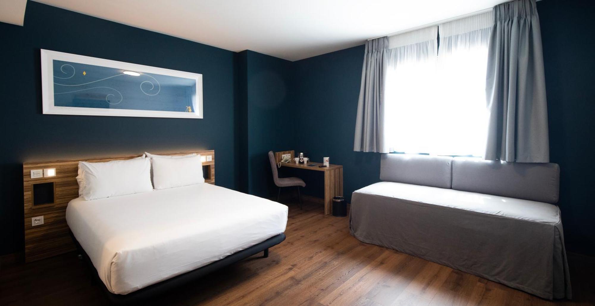 Travelodge Madrid Metropolitano Room photo