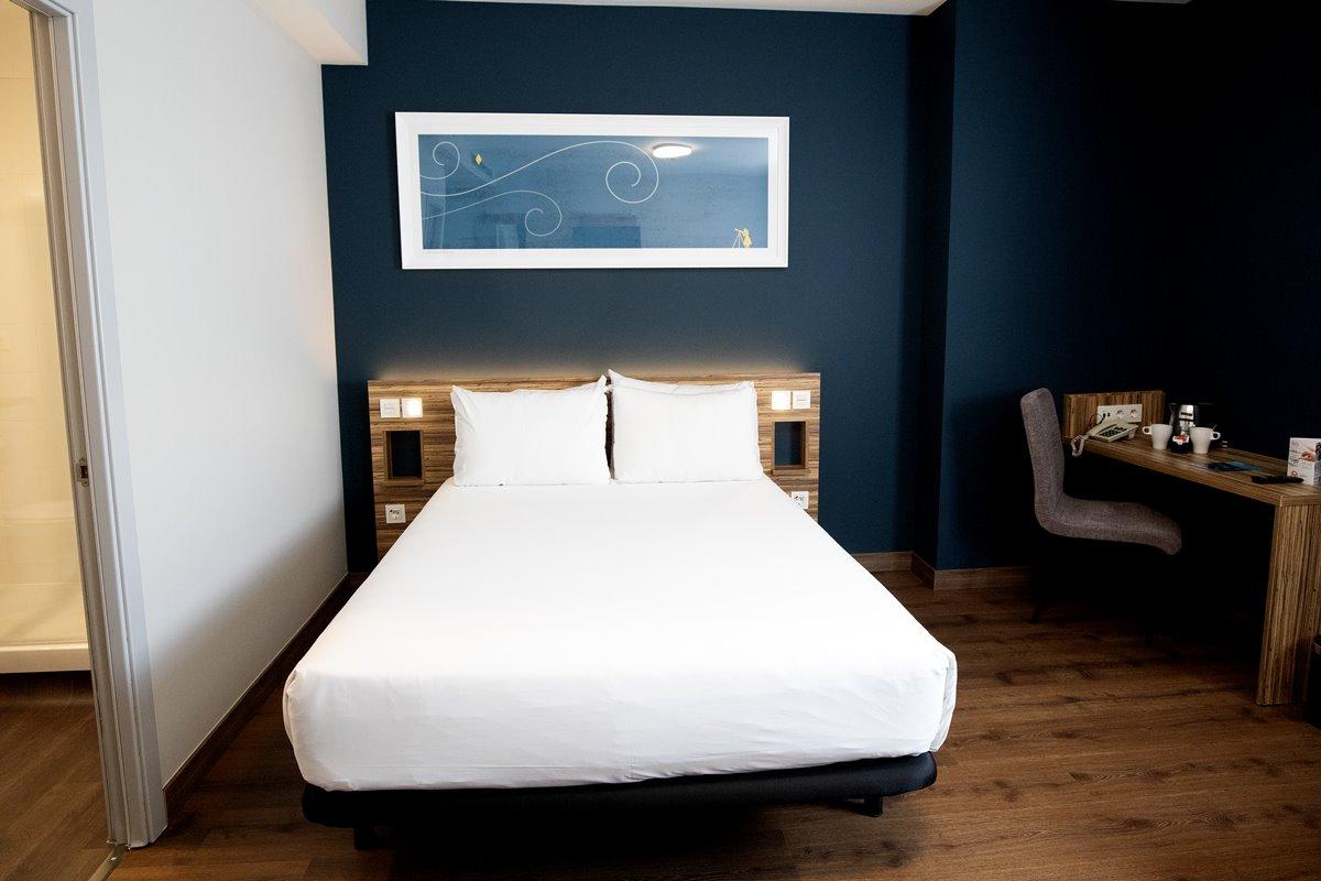 Travelodge Madrid Metropolitano Exterior photo